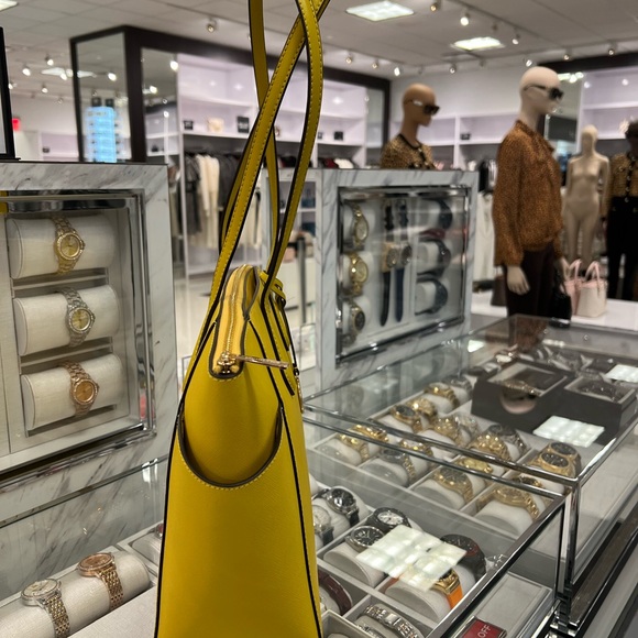 Michael Kors Purse and Wallet - Picture 5 of 16